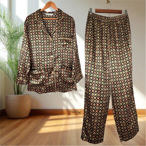 Victoria's Secret Vintage Pajama Set Loungewear Gold/Black Multi Medium - Picture 1 of 11